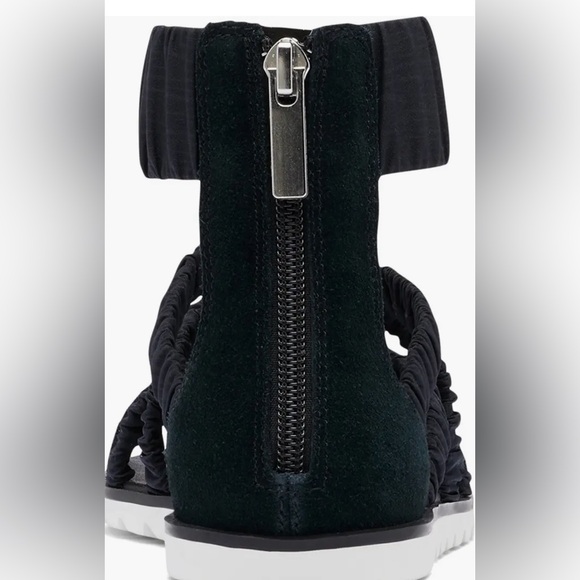 Ella II Ankle Strap Sandal (Women)
SOREL Size 8 - Picture 3 of 10